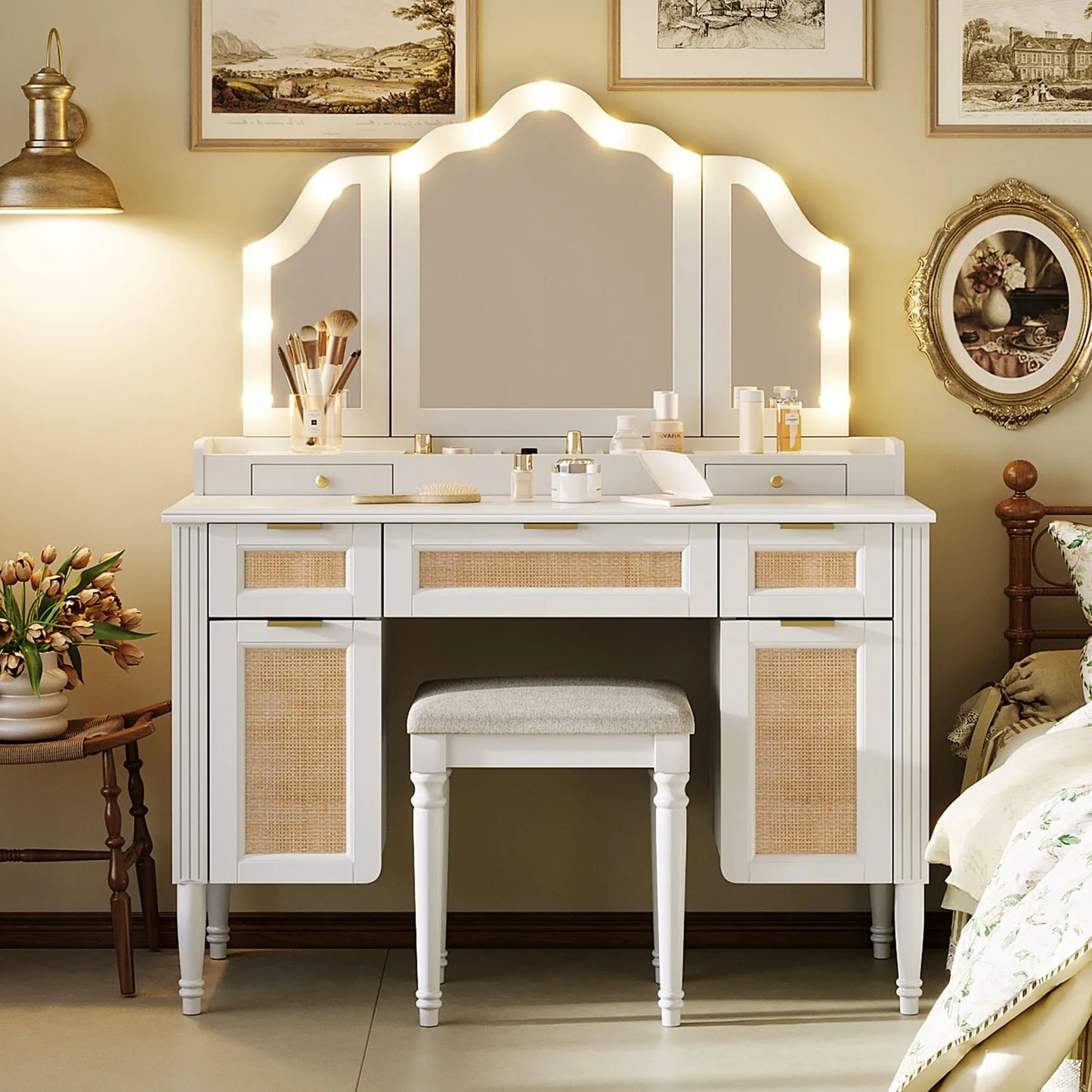 44" Makeup Vanity Desk w/13 Hollywood Bulbs &3 Lighting Modes Dressing Table